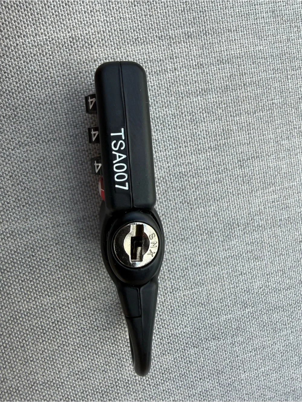 NEW TUMI ALPHA Metal TSA Complaint Luggage Combination Clip Lock - MATTE BLACK